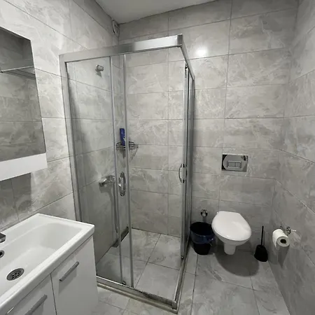 Apartment Stylish Peaceful Gem In Center *