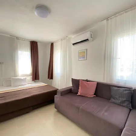 Stylish Peaceful Gem In Center Apartment Bodrum