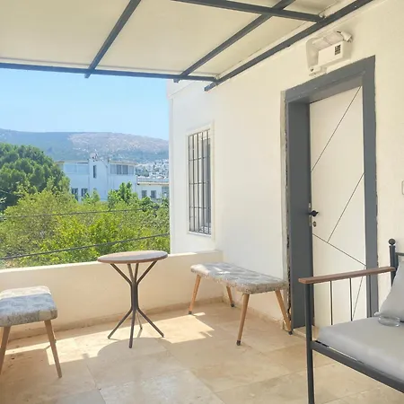Apartment Stylish Peaceful Gem In Center *