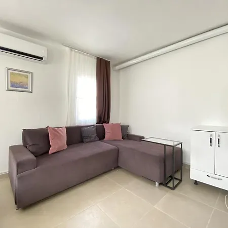 Apartman Stylish Peaceful Gem In Center *