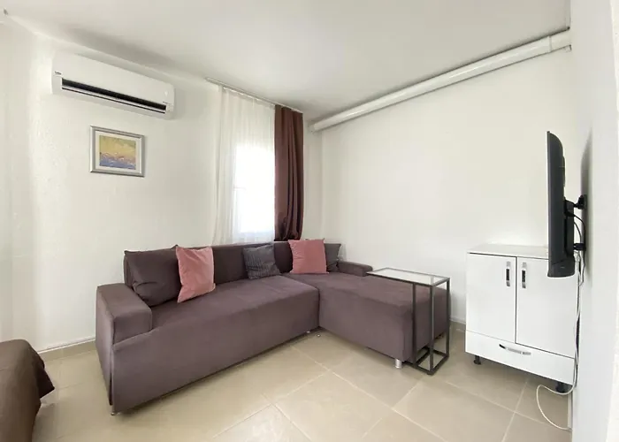 Apartman Stylish Peaceful Gem In Center *